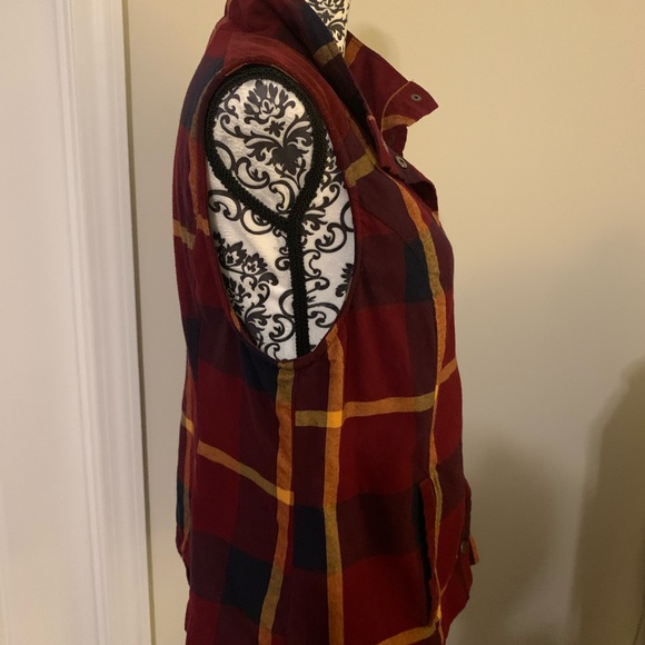 Outerwear vest - Picture 3 of 6